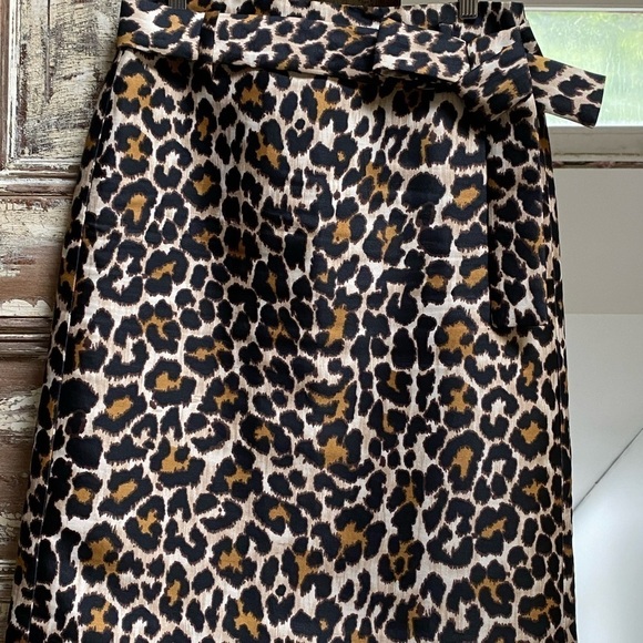 J Crew Animal Print Skirt W/Belt, Size 2 - Picture 3 of 10